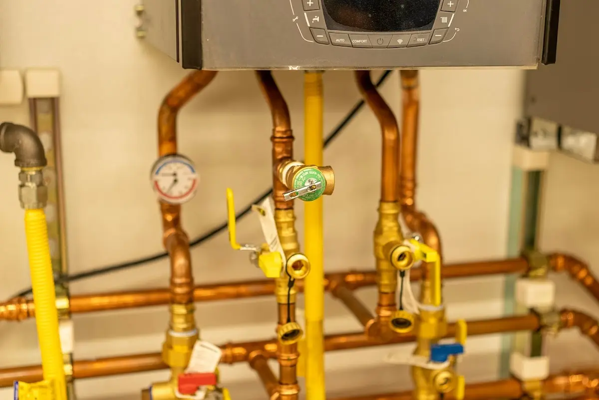 Licensed technician providing Pipe Repair for a homeowner in Shoreview